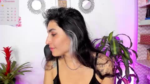 Bella online show from January 2025 05:52:02 AM