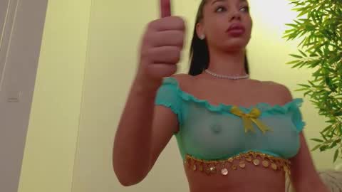 Bella online show from February 2026 06:33:02 PM