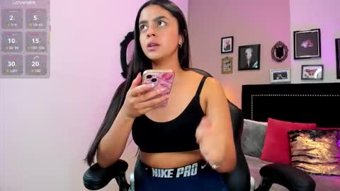 BELLA online show from January 2026 08:23:02 PM