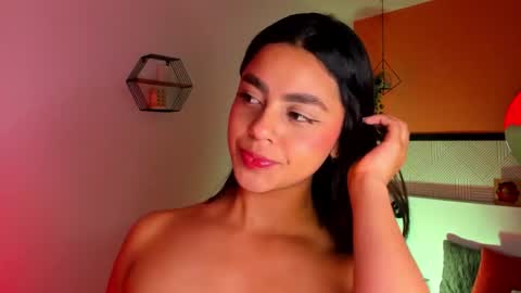 BELLA online show from April 2026 06:44:02 PM