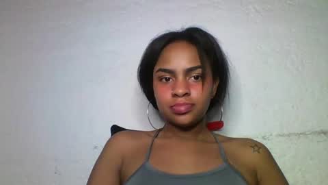 Bella online show from December 2024 08:53:01 PM