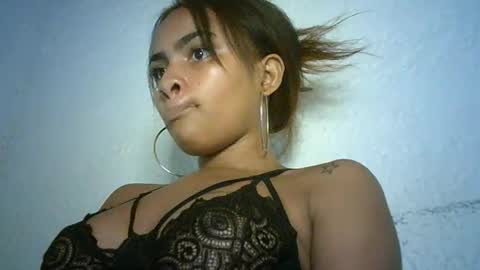 Bella online show from December 2024 10:30:02 PM