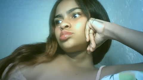 Bella online show from December 2024 04:26:01 PM