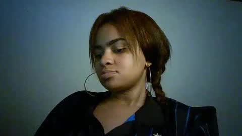 Bella online show from February 2025 06:24:02 PM