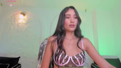  Bella C  online show from March 2026 02:04:02 AM