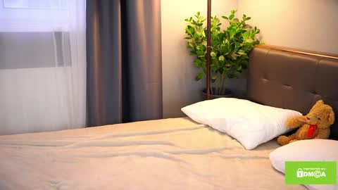 Bella I took a vacation and Ill be back on December 18th So dont lose me To keep in touch I have a TG -  you can find below online show from February 2025 01:32:02 PM