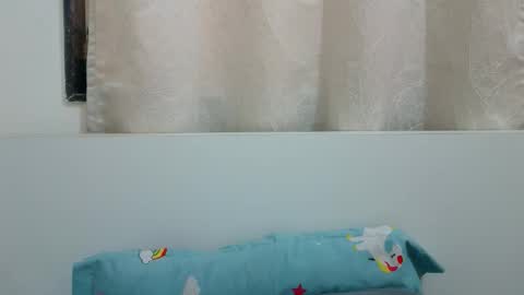 bellacrystall online show from February 2026 03:48:02 AM