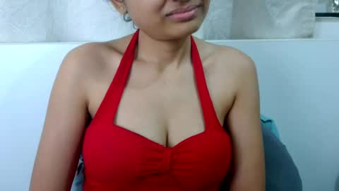 bellacrystall online show from July 2026 12:26:01 PM