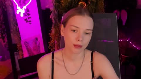 Bela online show from February 2026 09:03:02 AM