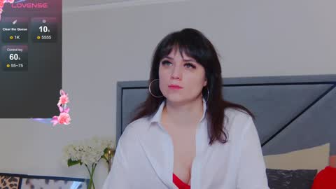 BellaHillss online show from February 2025 08:35:02 AM