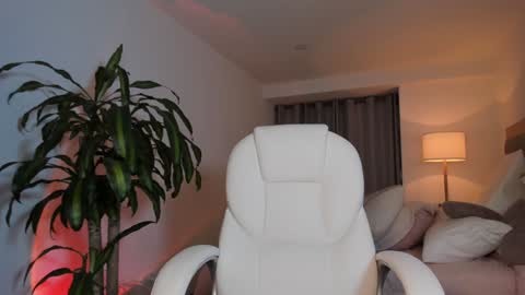 Snapshot of bellamia_ chatting on January 2025 04:20:01 AM Bella Mia online show from January 2025 04:20:01 AM