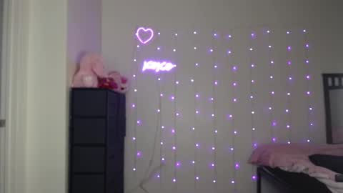 Bella Monroe online show from January 2025 07:51:02 AM