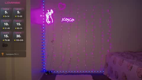 Bella Monroe online show from March 2026 05:18:01 AM