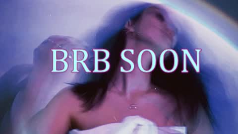 bellaparker_ online show from December 2025 08:23:01 AM