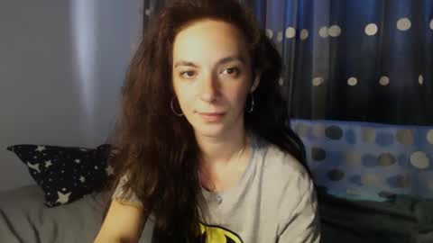 Snapshot of bellaqueen0701 chatting on February 2025 07:50:02 AM bellaqueen0701 online show from February 2025 07:50:02 AM