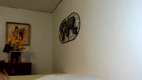 Bella shane online show from February 2026 06:26:01 AM