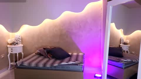 bellarooux online show from January 2026 11:57:02 AM