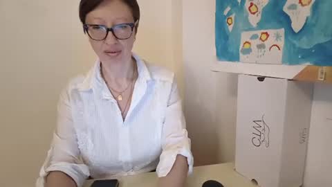 Emma online show from June 2026 07:29:01 PM