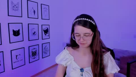 Snapshot of bellatrixllestrange chatting on December 2024 02:11:02 AM Bella. Ntmu online show from December 2024 02:11:02 AM