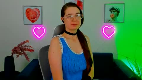 Snapshot of bellatrixllestrange chatting on January 2025 05:19:01 PM Bella. Ntmu online show from January 2025 05:19:01 PM