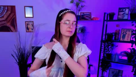 Snapshot of bellatrixllestrange chatting on January 2025 03:31:01 AM Bella. Ntmu online show from January 2025 03:31:01 AM