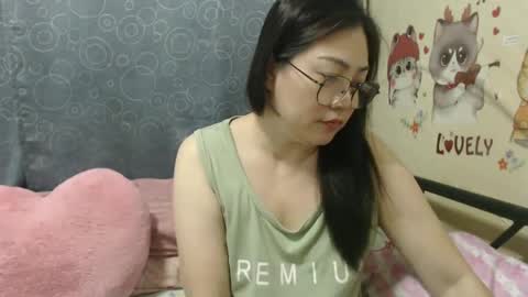 Bella online show from February 2025 04:37:02 AM