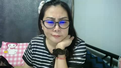 Snapshot of bellbabe chatting on June 2026 04:20:01 PM Bella online show from June 2026 04:20:01 PM