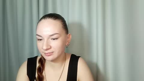 Snapshot of belle_fiesta chatting on February 2026 09:08:01 PM belle_fiesta online show from February 2026 09:08:01 PM