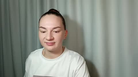 Snapshot of belle_fiesta chatting on February 2026 08:27:01 PM belle_fiesta online show from February 2026 08:27:01 PM