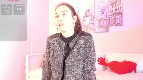 Bella online show from September 2025 03:24:01 PM