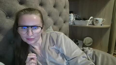 Amelia online show from October 2025 04:07:02 PM