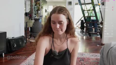 Snapshot of bellebabyboo chatting on February 2026 02:04:02 AM BELLE online show from February 2026 02:04:02 AM