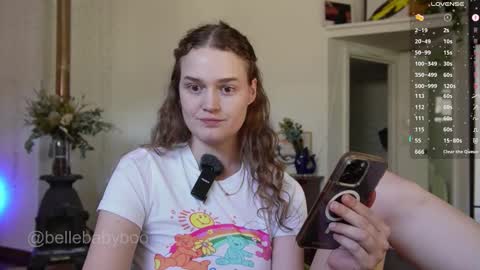 Snapshot of bellebabyboo chatting on February 2026 06:26:01 AM BELLE online show from February 2026 06:26:01 AM