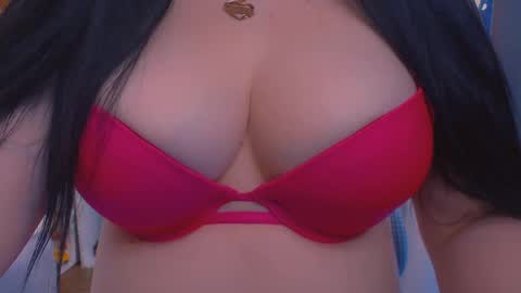 Snapshot of bellelovexx chatting on March 2025 10:13:02 AM Hello I am kind friendly and cute girl online show from March 2025 10:13:02 AM