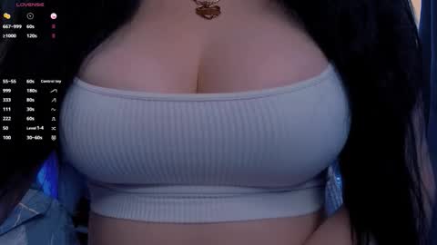 Snapshot of bellelovexx chatting on October 2025 09:27:01 AM Hello I am kind friendly and cute girl online show from October 2025 09:27:01 AM