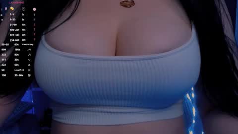 Snapshot of bellelovexx chatting on October 2025 09:15:01 PM Hello I am kind friendly and cute girl online show from October 2025 09:15:01 PM