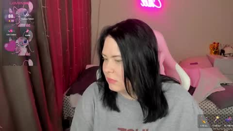 LinaBoo online show from March 2026 02:16:02 AM