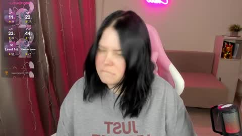 LinaBoo online show from April 2026 05:06:01 AM