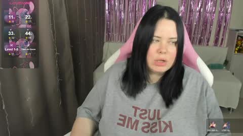 Snapshot of bellybooxo chatting on May 2026 07:39:01 AM LinaBoo online show from May 2026 07:39:01 AM