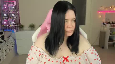 Snapshot of bellybooxo chatting on June 2026 12:58:02 PM LinaBoo online show from June 2026 12:58:02 PM