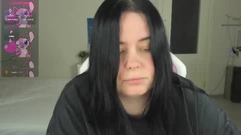 Snapshot of bellybooxo chatting on June 2026 12:22:01 PM LinaBoo online show from June 2026 12:22:01 PM