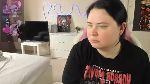 Snapshot of bellybooxo chatting on July 2026 08:43:01 AM LinaBoo online show from July 2026 08:43:01 AM