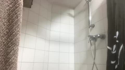 Snapshot of ben_big69 chatting on January 2025 09:09:02 PM ben_big69 online show from January 2025 09:09:02 PM