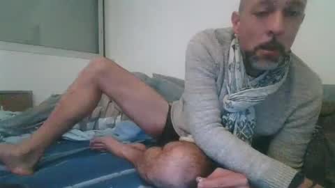 benbare13 online show from December 2024 06:28:02 PM