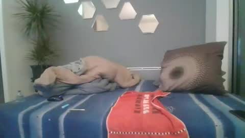 benbare13 online show from February 2025 06:38:01 PM