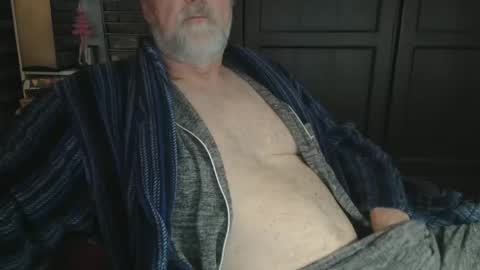 Snapshot of bendrinkin chatting on January 2025 10:29:02 AM bendrinkin online show from January 2025 10:29:02 AM
