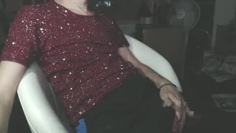 benijamin online show from December 2024 10:18:02 PM