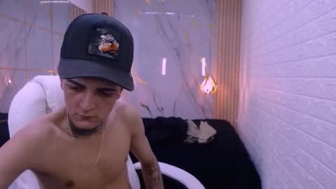 Snapshot of benjamin_anthony chatting on March 2026 02:06:02 AM benjamin_anthony online show from March 2026 02:06:02 AM