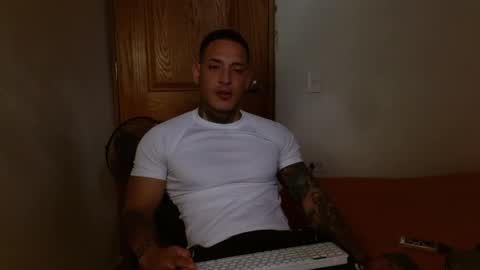 benjamin_isaac online show from February 2025 09:45:02 PM