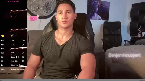 benjamincooperk online show from October 2025 06:47:02 AM